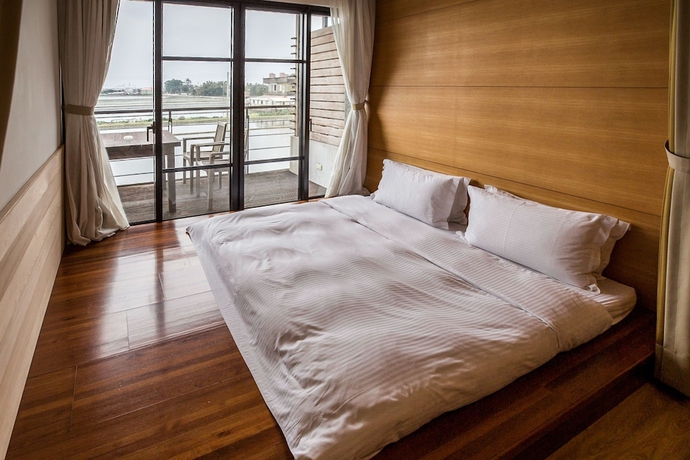 Imagen de la habitación del Hotel Serene Gray. Foto 5