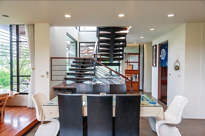 Imagen de los interiores del Hotel Serene Gray. Foto 16