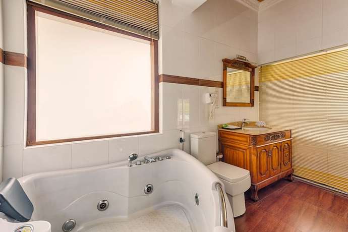 Imagen de la habitación del Hotel Serene Kandy. Foto 7