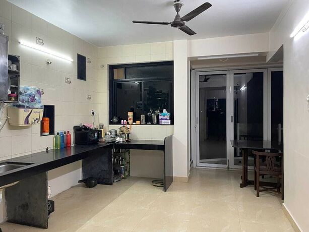 Imagen general del Hotel Serene Lake Castle. Foto 11