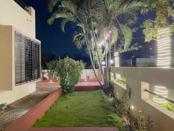 Imagen general del Hotel Serene Lake Castle. Foto 16