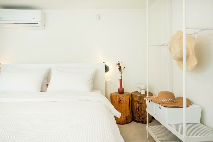 Imagen general del Hotel Serene seafront villas. Foto 4