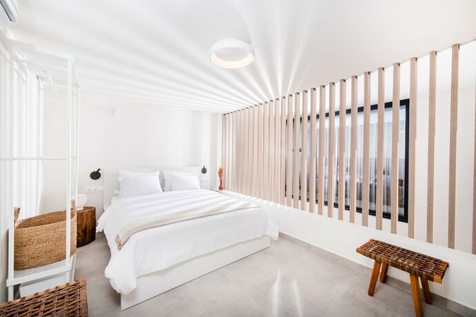 Imagen general del Hotel Serene seafront villas. Foto 12