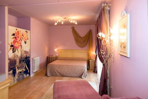 Imagen de la habitación del Hotel Serenella, Sirmione. Foto 10