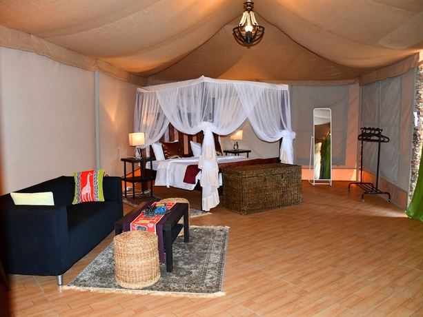 Imagen de la habitación del Hotel Serengeti Safari Lodge. Foto 11