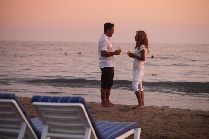 Imagen de los exteriores del Hotel Serenis - All Inclusive. Foto 5