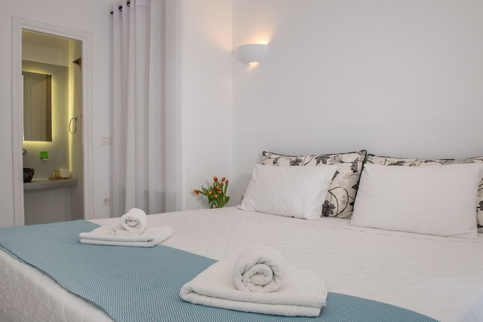 Imagen de la habitación del Hotel Serenit&agrave; Luxury Suites. Foto 14