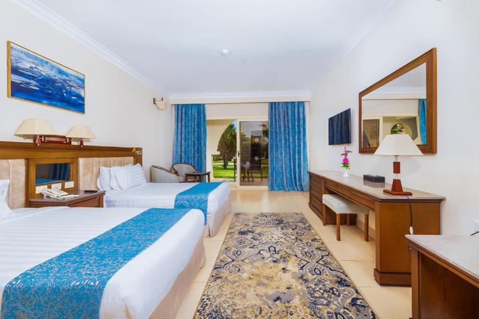 Imagen general del Hotel Serenity Alpha Beach. Foto 15