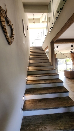 Imagen de los interiores del Hotel Serenity Beach Annex. Foto 12