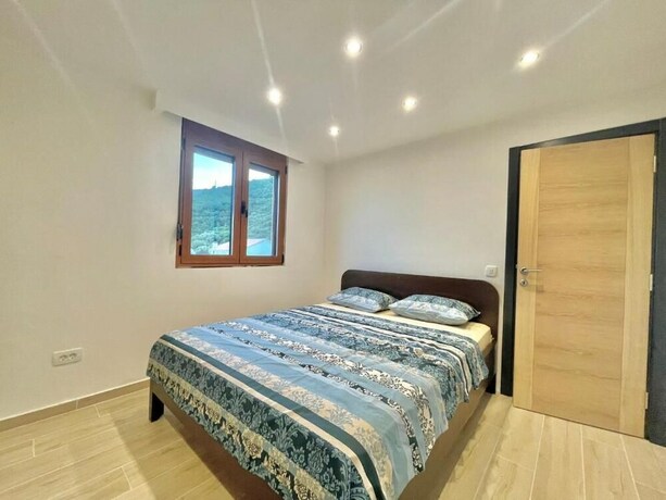 Imagen de la habitación del Hotel Serenity Blue Apartments. Foto 17