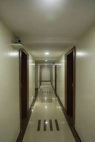 Imagen general del Hotel Serenity By Monarch. Foto 2