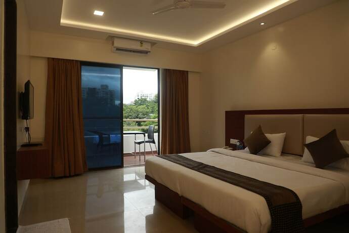 Imagen de la habitación del Hotel Serenity By Monarch. Foto 20