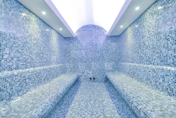 Imagen de la piscina del Hotel Serenity Comfort. Foto 20