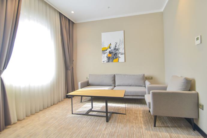 Imagen de la habitación del Hotel Serenity Comfort. Foto 13