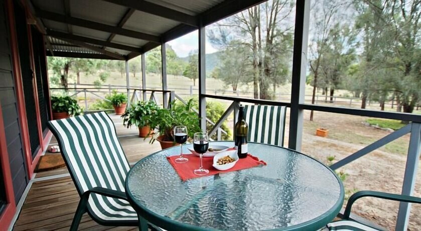 Imagen de los interiores del Hotel Serenity Grove. Foto 20