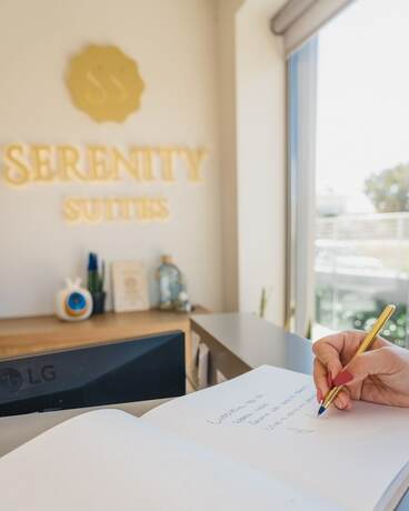 Imagen general del Hotel Serenity Suites, Sitonia. Foto 4