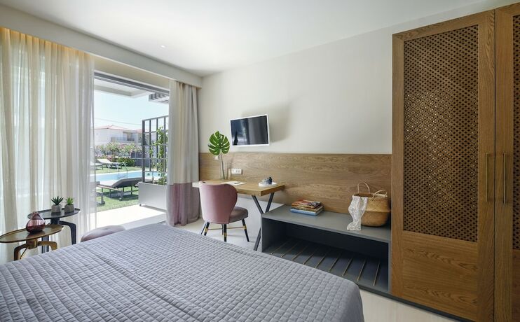 Imagen general del Hotel Serenity Suites, Sitonia. Foto 9