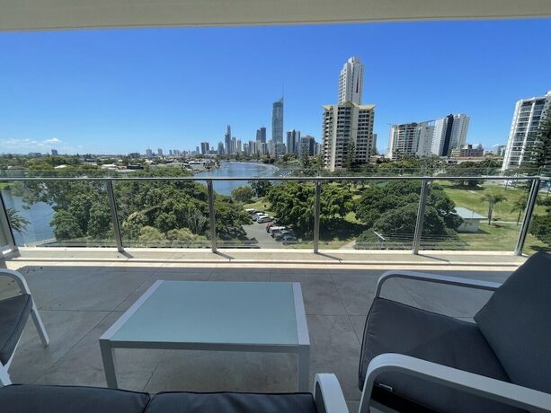 Imagen de la habitación del Hotel Serenity Surfers Paradise. Foto 17
