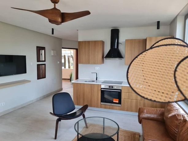 Imagen de la habitación del Hotel Serenity Terraces Beach-Kokrobite. Foto 17