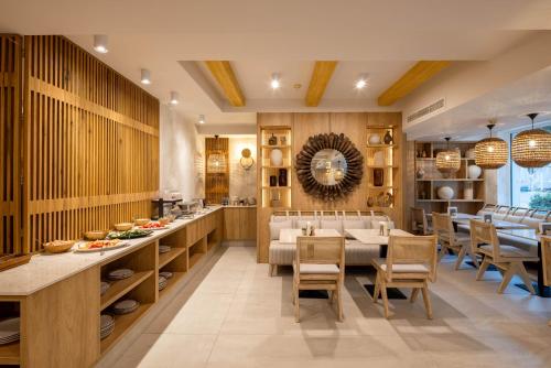 Imagen general del Hotel Serenity Timisoara. Foto 7