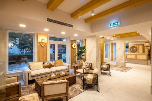 Imagen general del Hotel Serenity Timisoara. Foto 8
