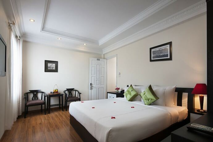 Imagen de la habitación del Hotel Serenity Villa. Foto 3