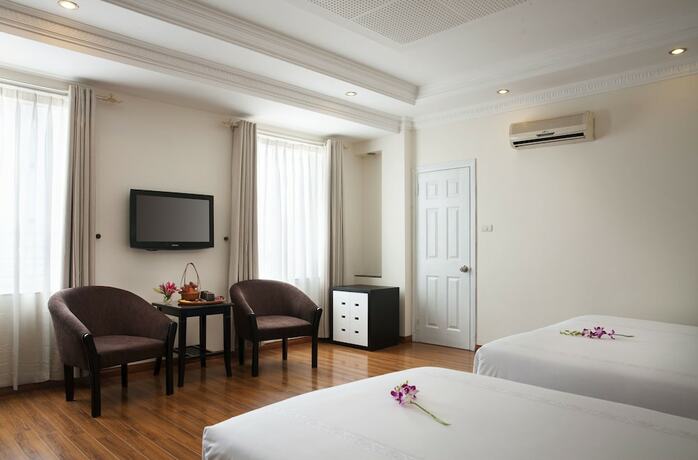 Imagen de la habitación del Hotel Serenity Villa. Foto 19