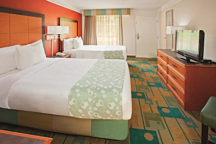 Imagen de la habitación del Hotel SerenityStay Chattanooga/Hamilton Place. Foto 15