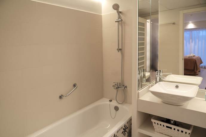 Imagen de la habitación del Hotel Serennia Fira Gran Vía Exclusive Rooms. Foto 15