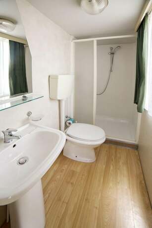 Imagen general del Hotel Sereno Camping Holiday. Foto 8