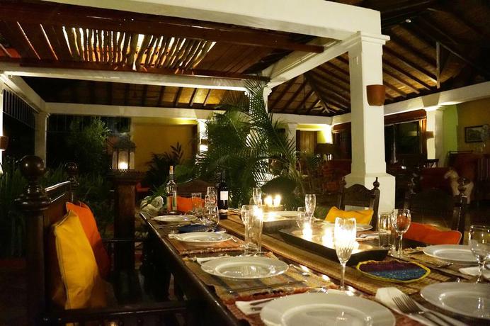 Imagen del bar/restaurante del Hotel Sereno Lodge. Foto 4