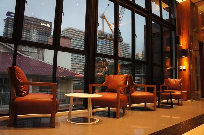 Imagen del bar/restaurante del Hotel Serenotel Pattaya Beach Front. Foto 2