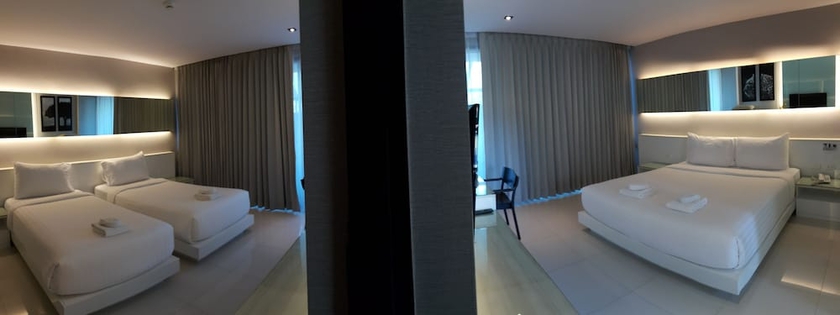 Imagen de la habitación del Hotel Serenotel Pattaya Beach Front. Foto 13