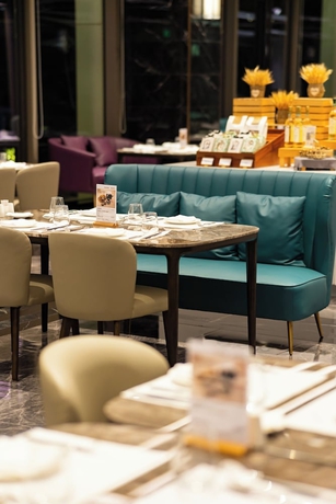 Imagen del bar/restaurante del Hotel Serensia Woods. Foto 4