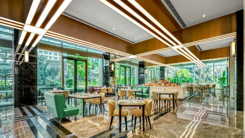 Imagen del bar/restaurante del Hotel Serensia Woods. Foto 5