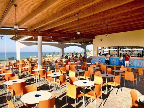 Imagen general del Hotel Serenusa Resort. Foto 3