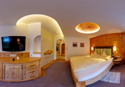 Imagen general del Hotel Serfauserhof. Foto 3