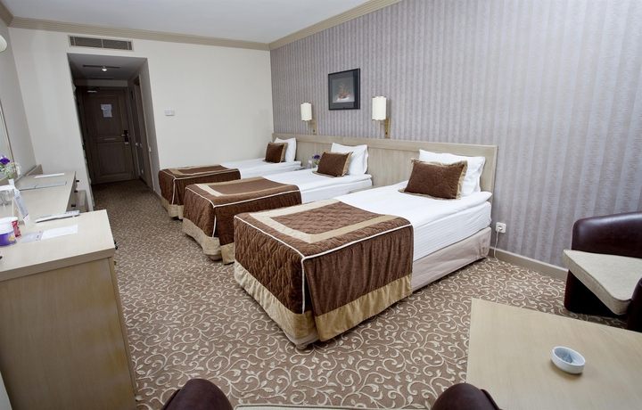 Imagen general del Hotel Sergah. Foto 5