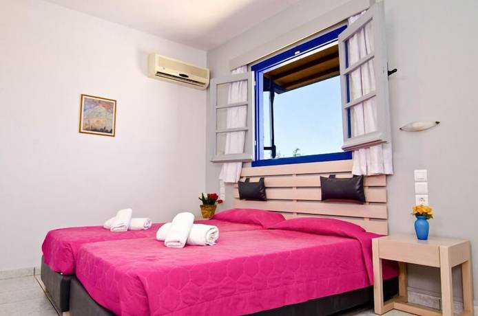 Imagen de la habitación del Hotel Sergiani Garden. Foto 7