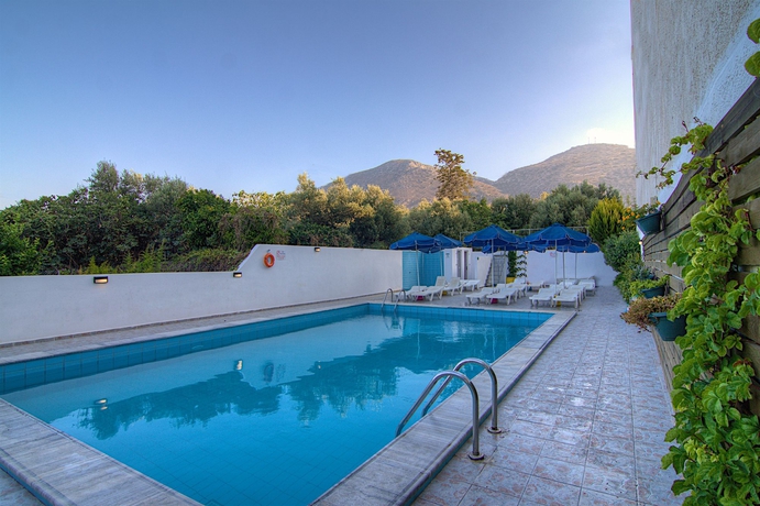 Imagen general del Hotel Sergios. Foto 4