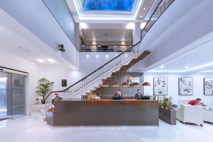 Imagen de los interiores del Hotel Serhs Rivoli Rambla. Foto 19