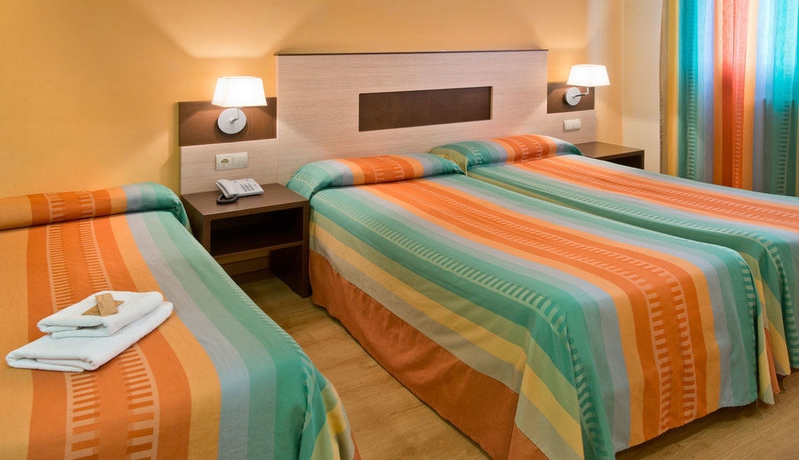 Imagen de la habitación del Hotel Serhs Ski Port del Comte. Foto 4