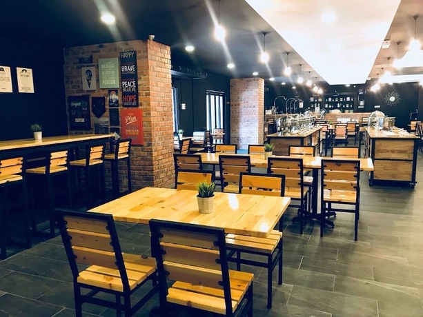 Imagen del bar/restaurante del Hotel Seri Malaysia Johor Bahru. Foto 4