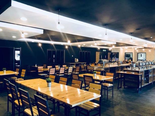 Imagen del bar/restaurante del Hotel Seri Malaysia Johor Bahru. Foto 6