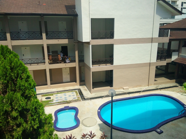 Imagen de la piscina del Hotel Seri Malaysia Pulau Pinang. Foto 9