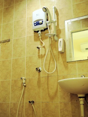 Imagen de la habitación del Hotel Seri Nilai. Foto 6