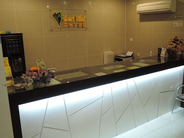 Imagen de los interiores del Hotel Seri Nilai. Foto 19