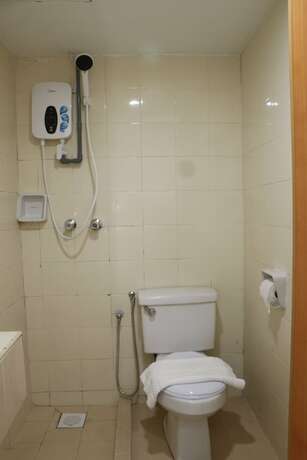 Imagen general del Hotel Seri Putra. Foto 6