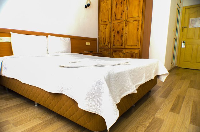 Imagen de la habitación del Hotel Seril 1. Foto 15