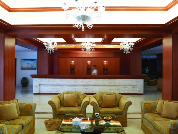 Imagen de los interiores del Hotel Serita Beach. Foto 9